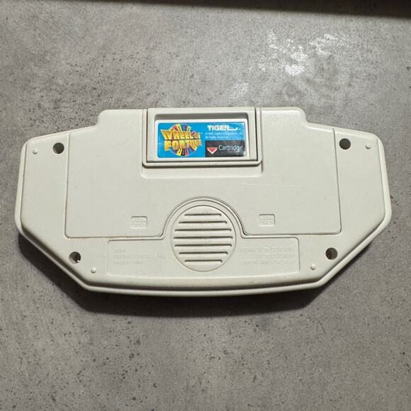 Vintage Tiger 1995 Wheel of Fortune Handheld Game - works great! - Picture 2 of 5